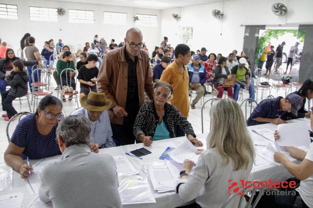 Jandaia do Sul entrega 75 moradias gratuitas para famílias