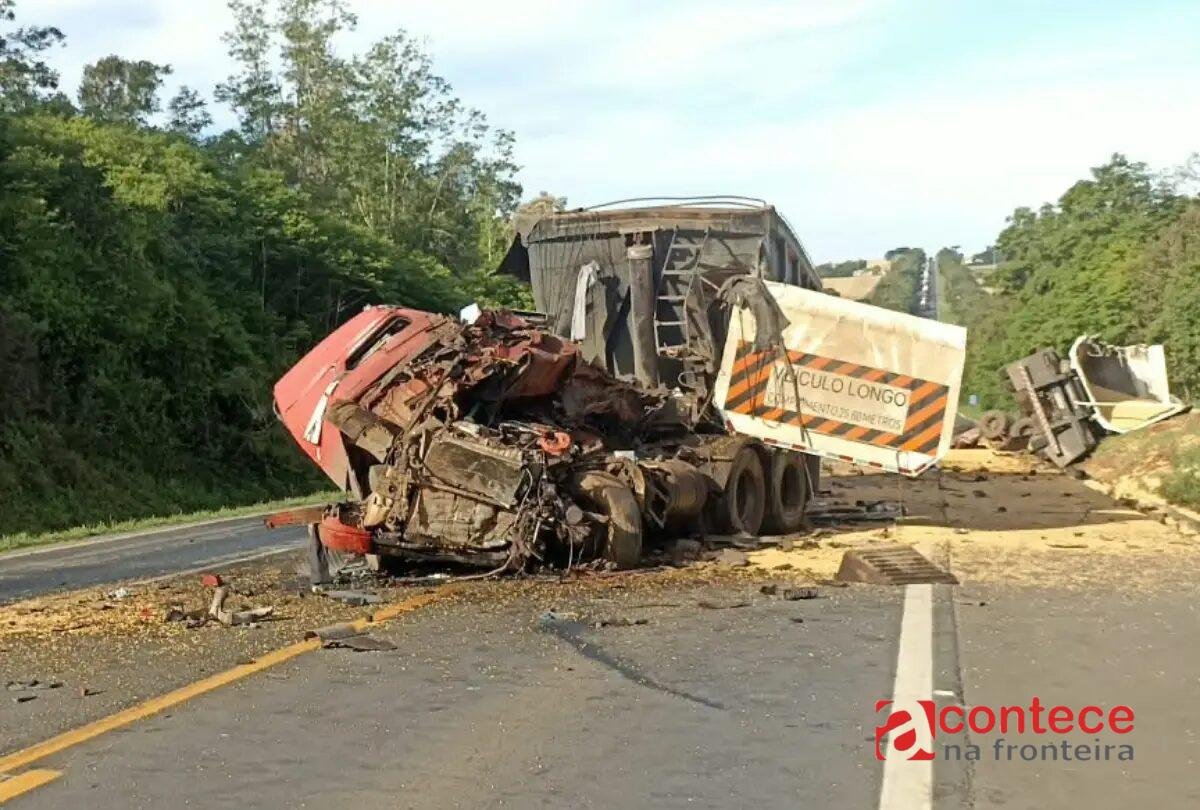 Acidente grave na BR-277 deixa um morto e bloqueia pista no PR