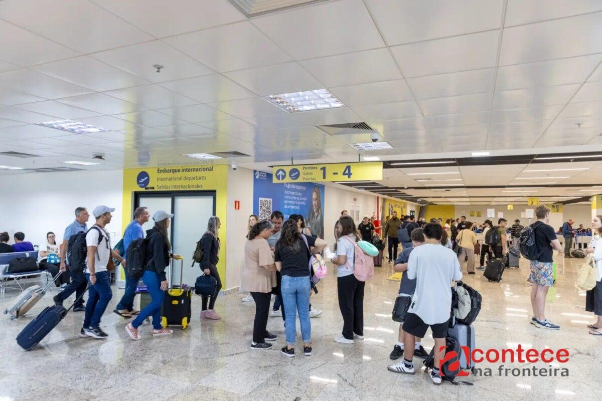 Aeroporto de Foz do Iguaçu prevê movimentação de 33 mil passageiros no feriado de Nossa Senhora Aparecida