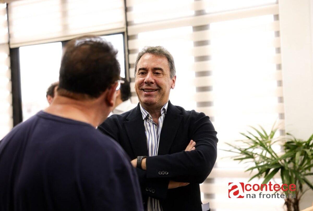 Artur Grynbaum visita sede do Grupo Massa em Curitiba
