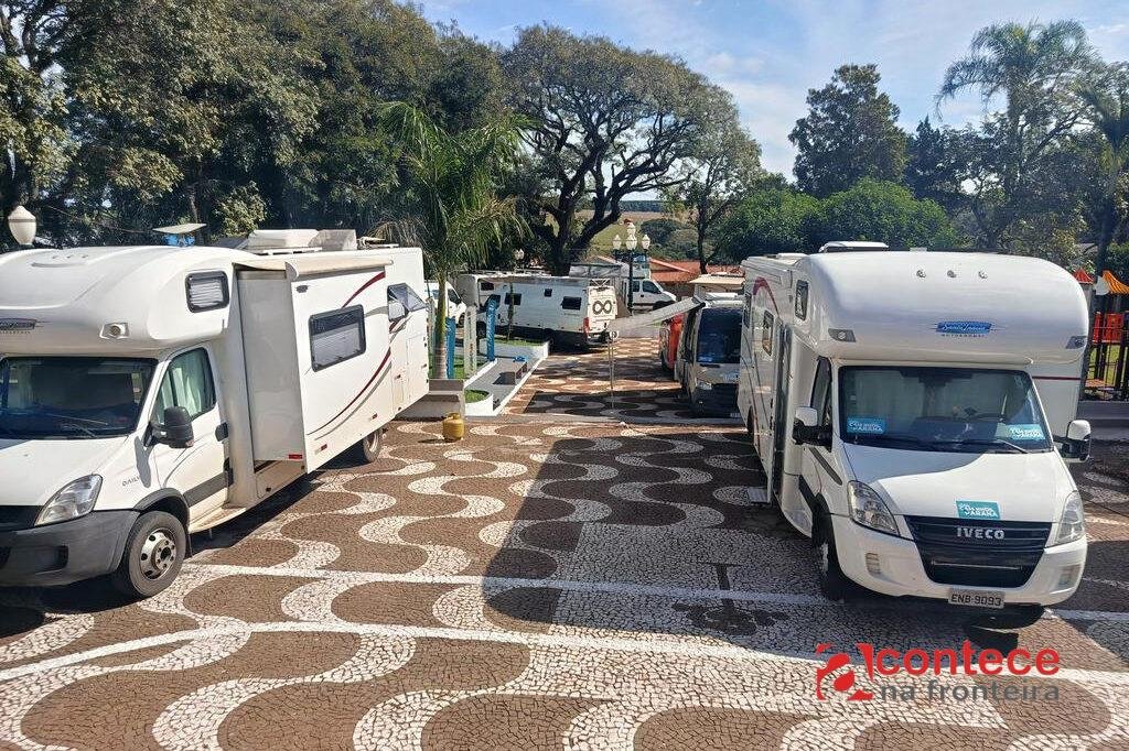 Caravana de motorhomes impulsiona economia no Paraná