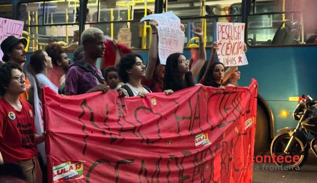 Ato pró-Lula em Foz do Iguaçu mobiliza eleitores neste sábado