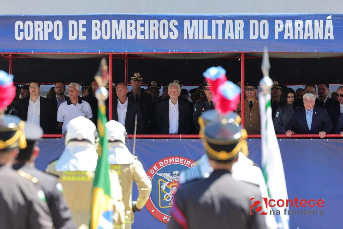 Bombeiros do Paraná celebram 114 anos em evento oficial