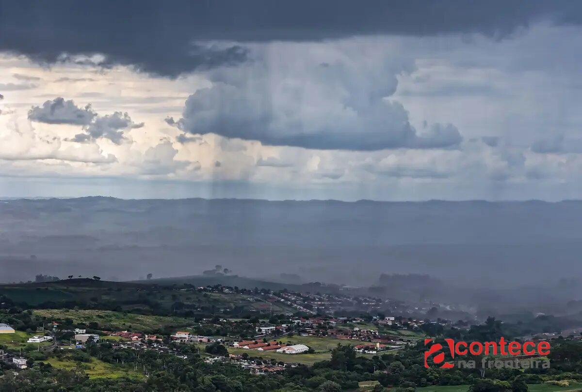 Curitiba e outras 349 cidades entram em alerta de tempestade no Paraná