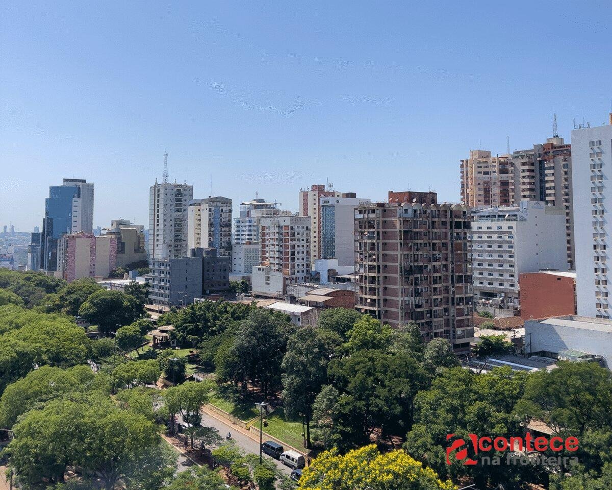Paraguai atrai brasileiros: buscas e pedidos de residência disparam