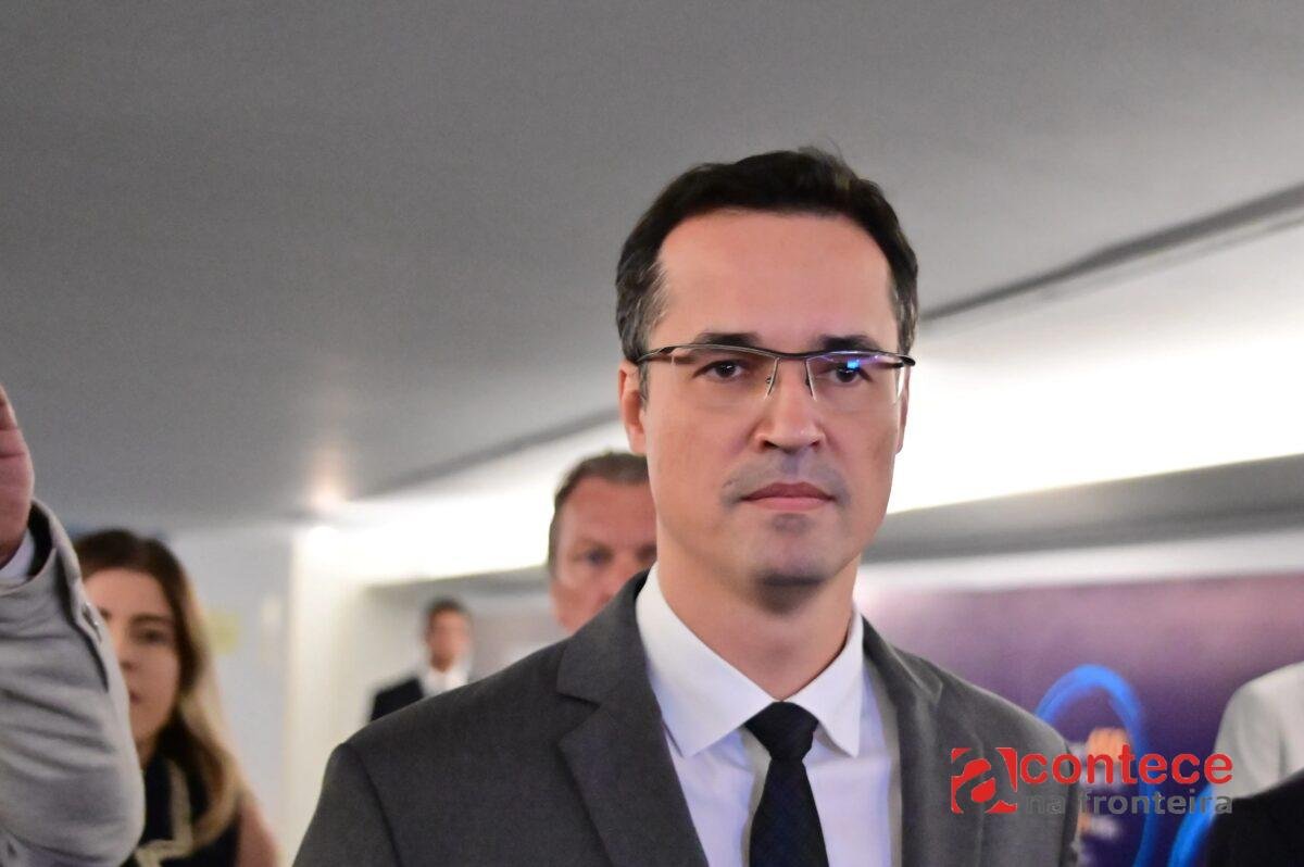 MPE defende candidatura de Deltan Dallagnol ao Senado no PR