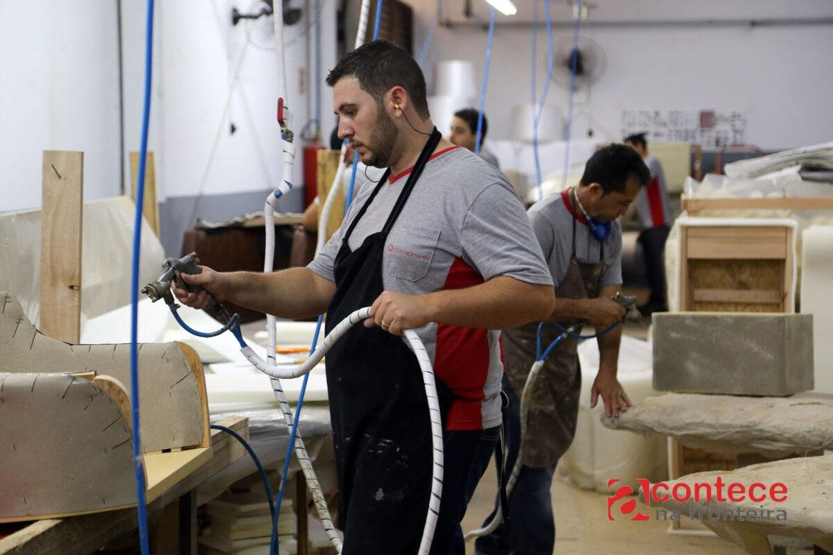 Paraná tem mais de 20,8 mil vagas de emprego nas Agências do Trabalhador