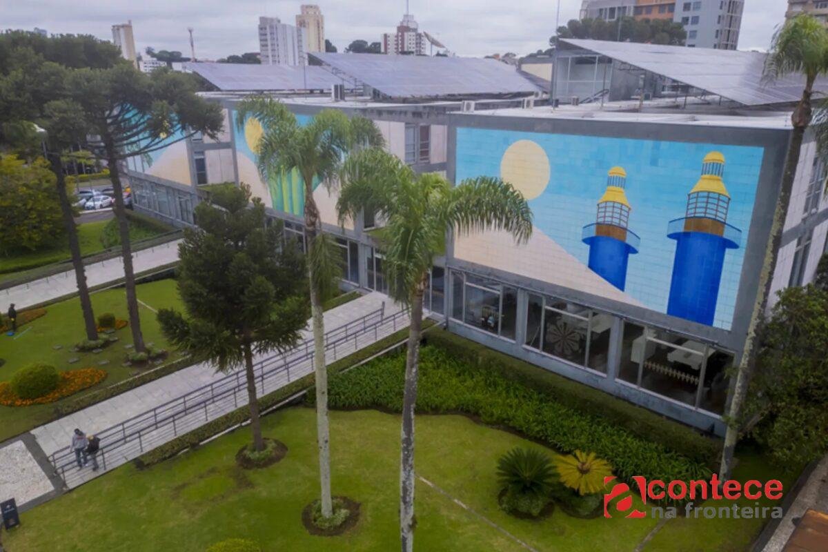 Prefeitura de Curitiba abre PSS com salários de até R$ 14 mil