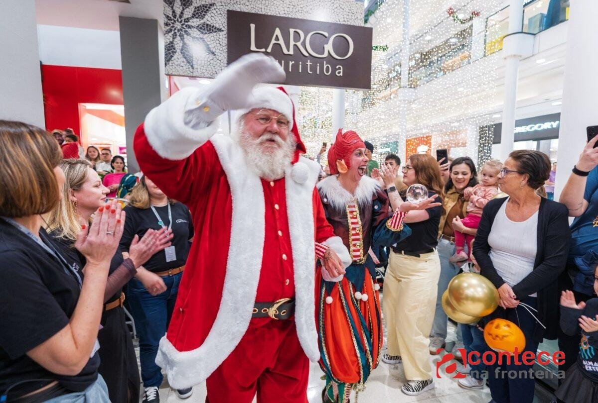 Chegada do Papai Noel abre o Natal no Shopping Curitiba
