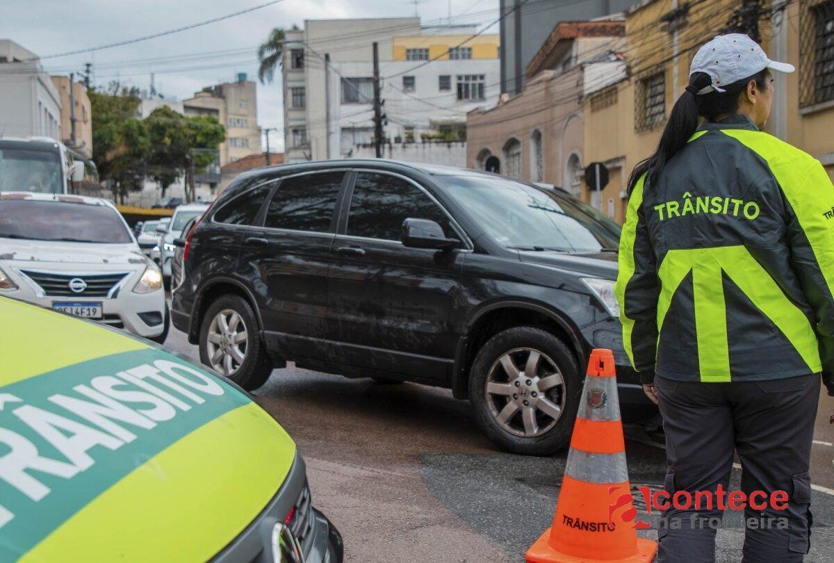 Trânsito em Curitiba muda neste fim de semana com eleições