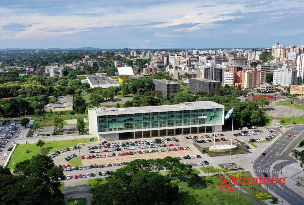 O que abre e fecha no Paraná durante o feriado de Finados
